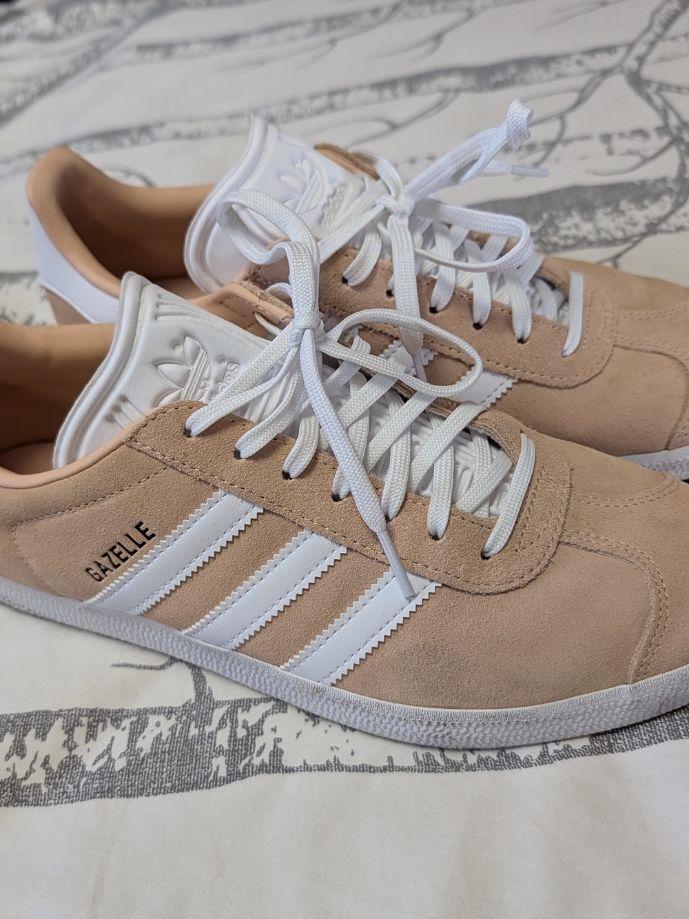 adidas Gazelle Women’s Sneakers in Beige and White